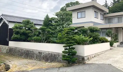神戸市北区M様邸・お庭剪定 / 施工前
